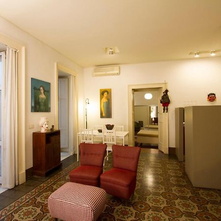 Tre Vie Apartment Con Terrazzo Giardino Pensile CTA Exterior photo