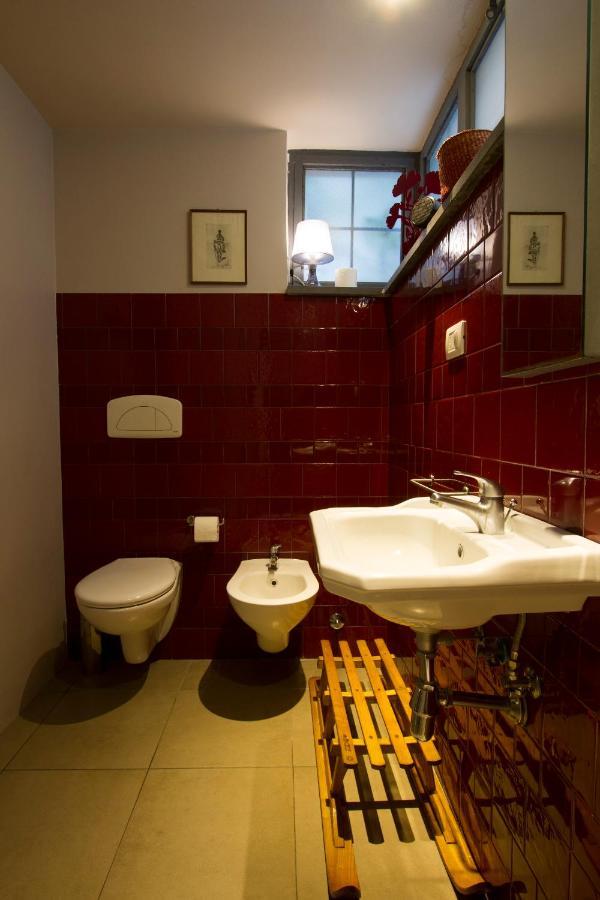 Tre Vie Apartment Con Terrazzo Giardino Pensile CTA Exterior photo