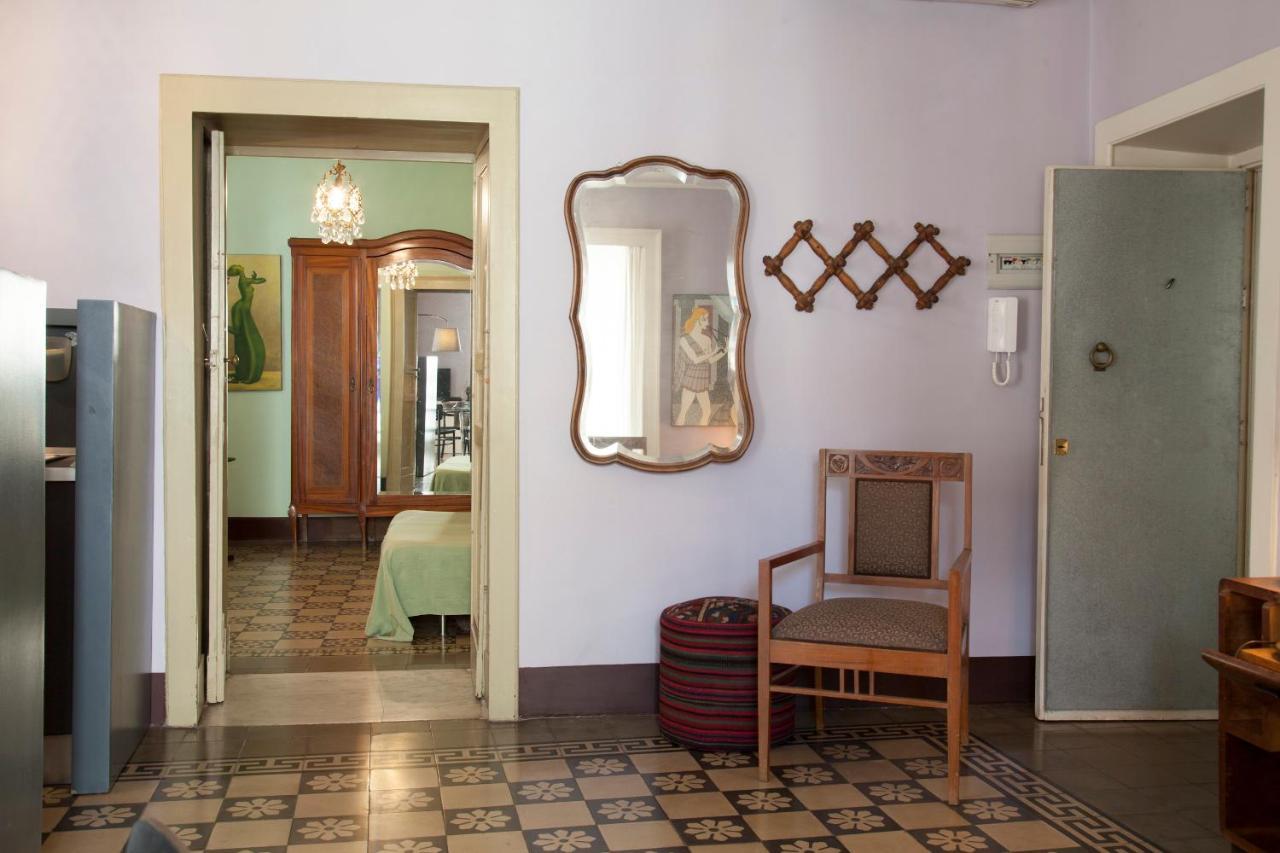 Tre Vie Apartment Con Terrazzo Giardino Pensile CTA Exterior photo